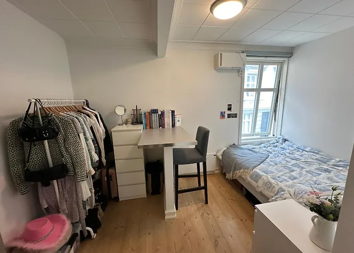 Sjarmerende Bolig Like Ved Togstasjonen Bergen