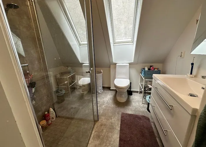 Sjarmerende Bolig Like Ved Togstasjonen Accommodatie bij particulieren *