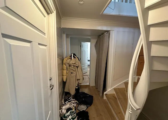Habitación en casa particular Sjarmerende Bolig Like Ved Togstasjonen Bergen